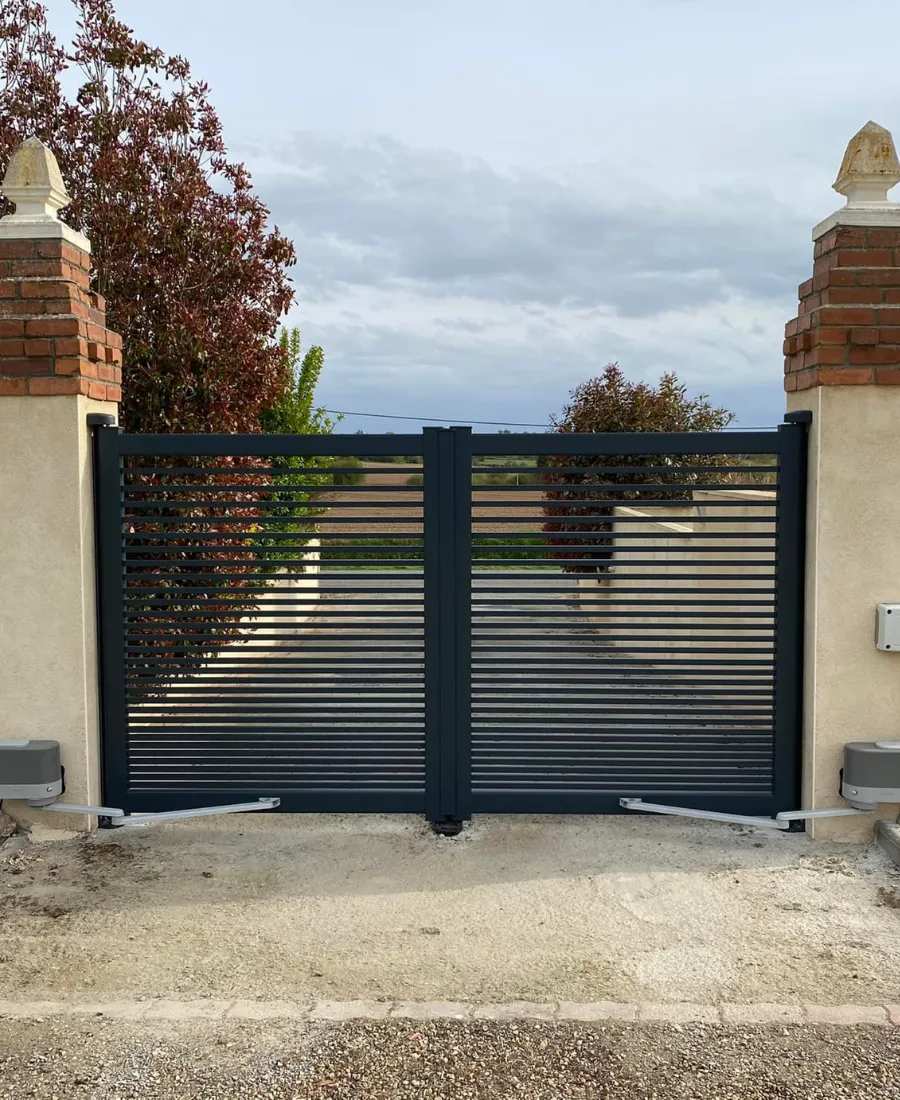 installateur portail electrique ernee